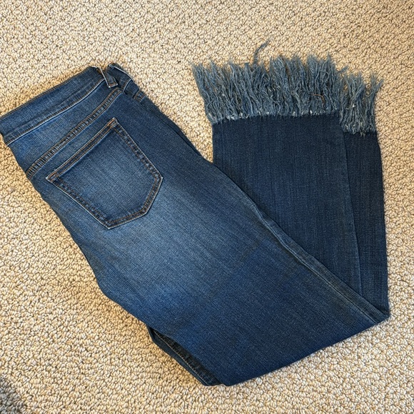 Jeans - Picture 2 of 3